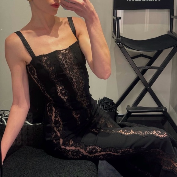 Dolce & Gabbana Dresses & Skirts - Dolce Gabbana Lace insert dress M 46